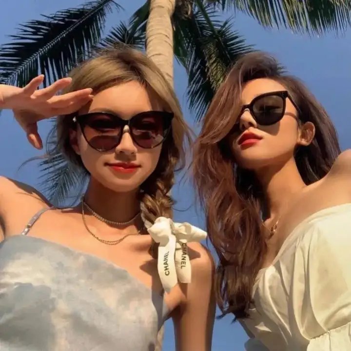 第一个国王 海报