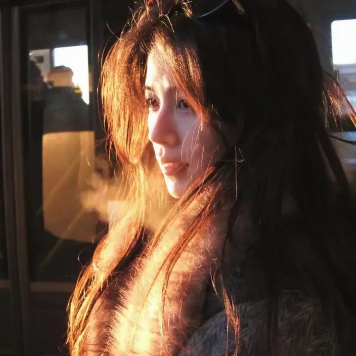 二龙湖村暖花开2 海报